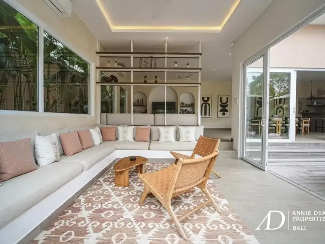 LEASEHOLD | 4-BEDROOM MODERN VILLA NEAR NYANYI BEACH - TABANAN - Image 1 of 7