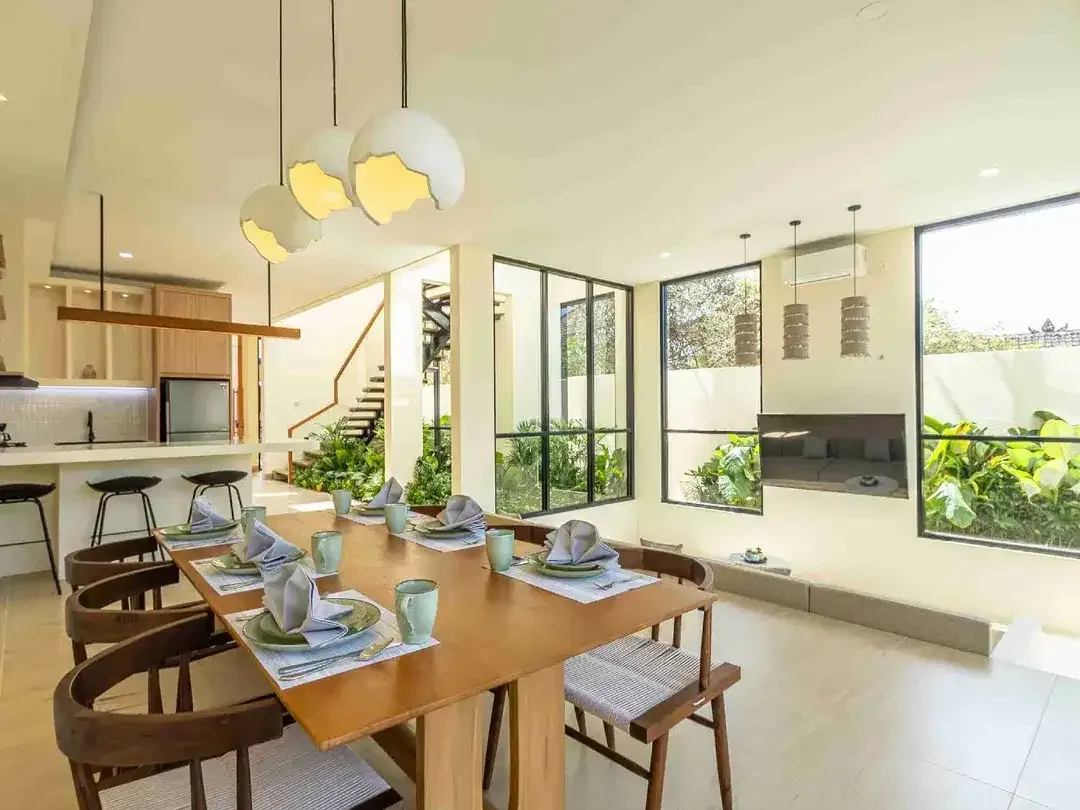 DIJUAL atau DISEWAKAN VILLA MODERN MEWAH DI UNGASAN DEKAT PANTAI - Image 3 of 6