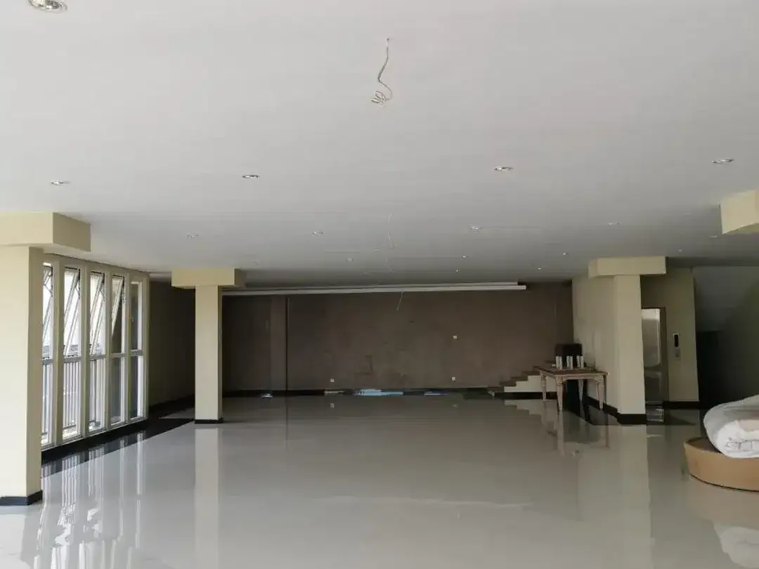 DIJUAL / DISEWAKAN — RUKO PREMIUM BONUS LIFT  DI JL. IMAM BONJOL - Image 8 of 8