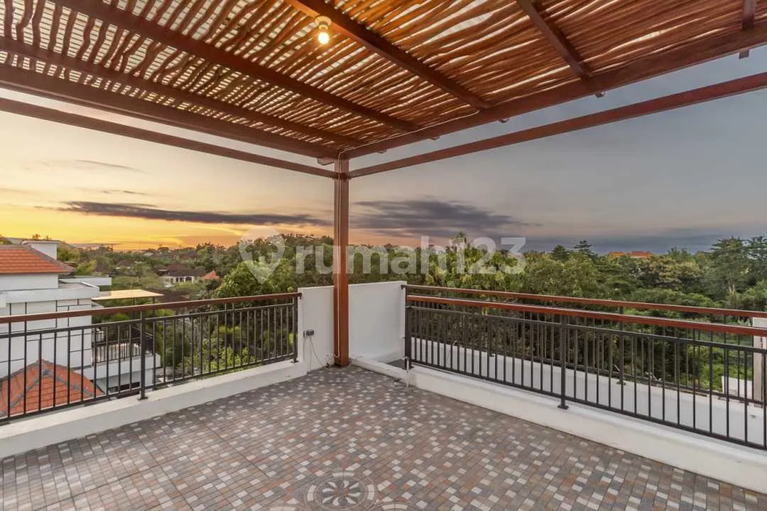 Brand new 3 bedrooms Villa 202mÂ² di Pecatu Bali - Image 4 of 4