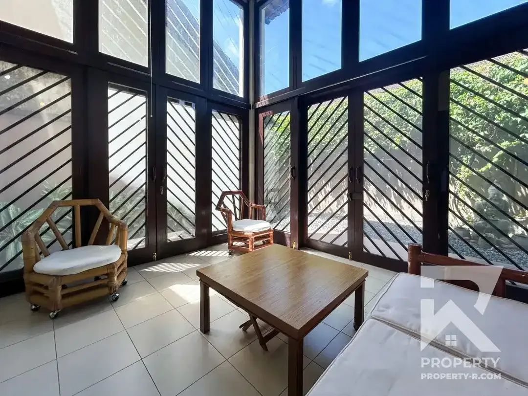 Vila 1 Kamar Tidur dengan Kolam Renang Bersama di Sanur Bali untuk Disewakan Bulanan - Image 2 of 10