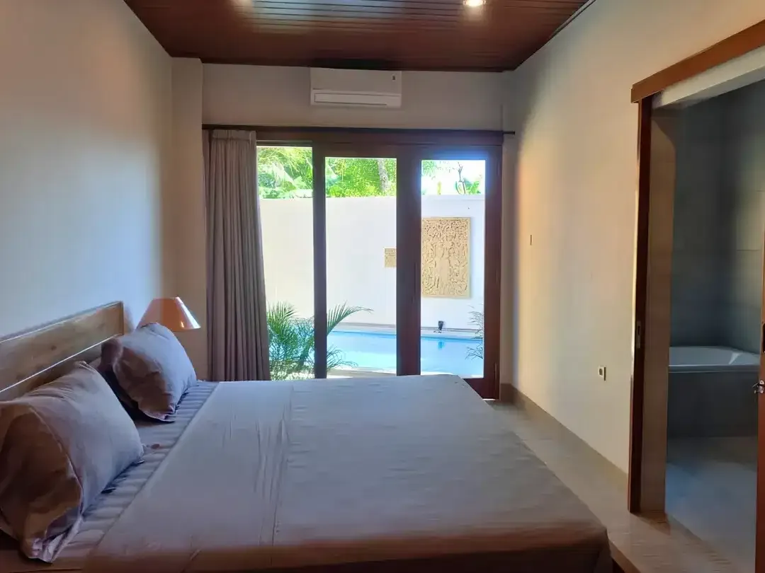 FOR SALE / RENT - VILLA IN NUSA DUA 3 Bedrooms - Image 10 of 10