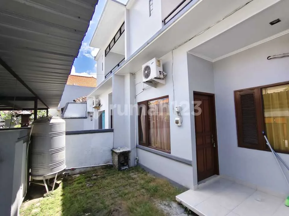Rumah 2 Lantai Semi Furnish di Pusat Kota - Image 3 of 4