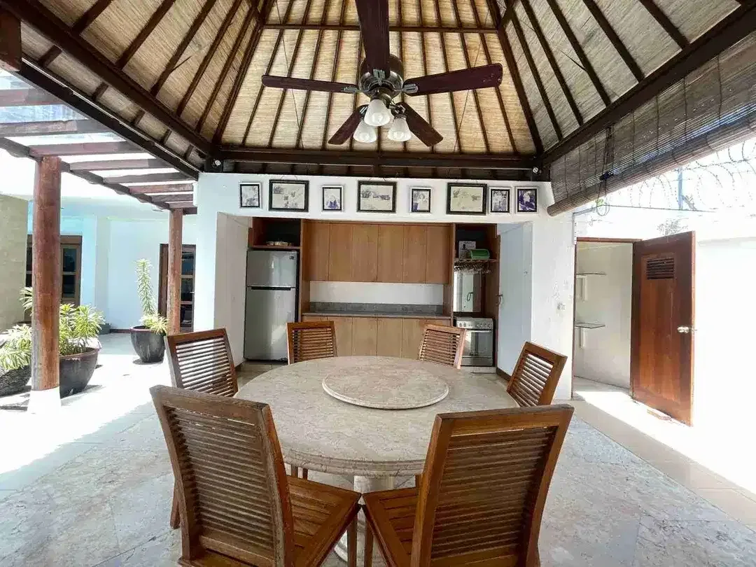 Villa Mewah Gaya Eropa di Cluster One Gate Sanur - Image 6 of 10