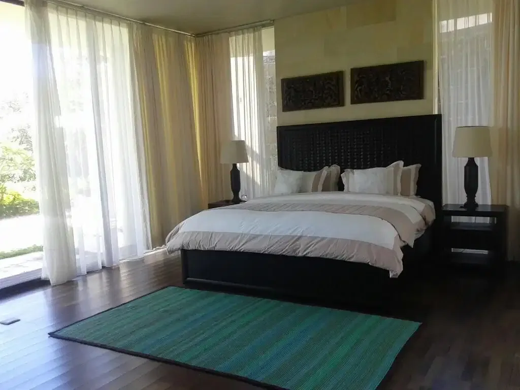 VILLA MEWAH TEPI TEBING PANTAI BALANGAN - Image 6 of 10