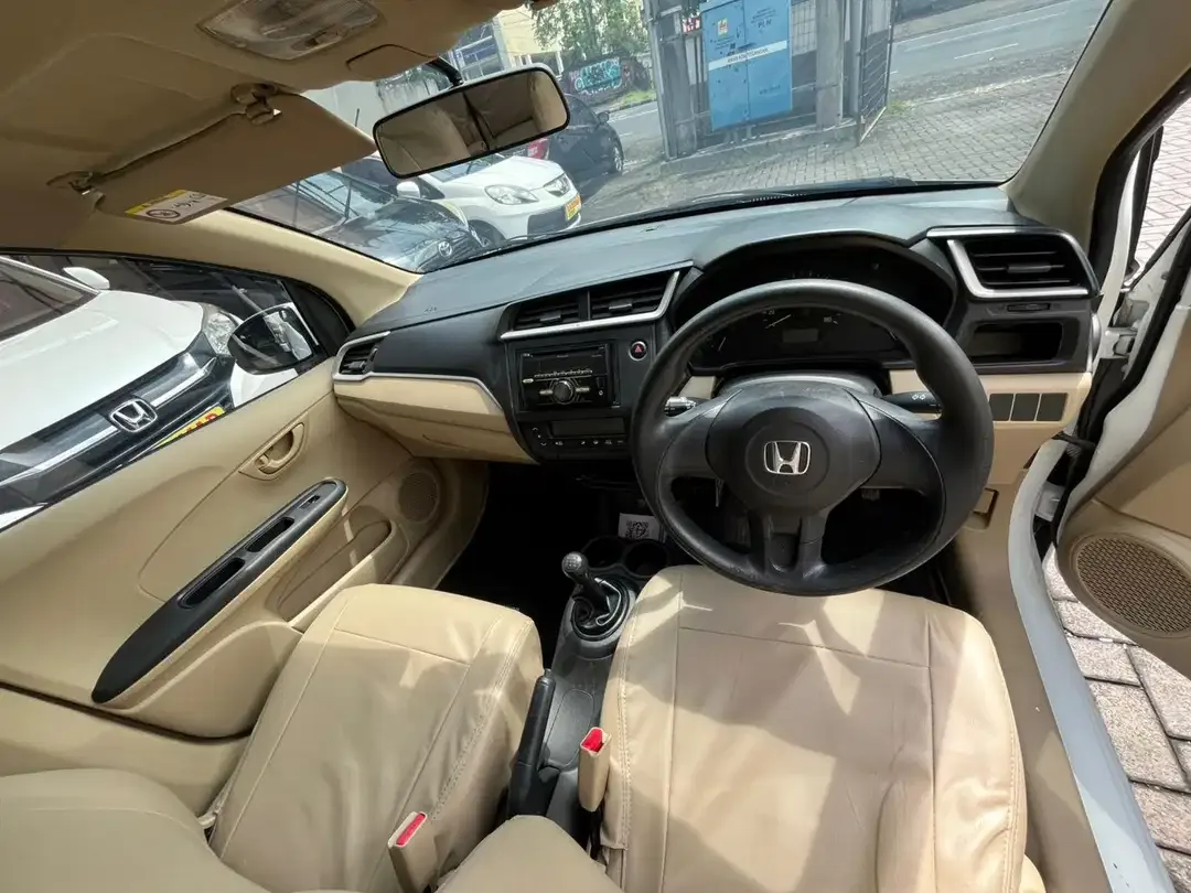Honda Mobilio S 2016 Bensin - Image 4 of 6