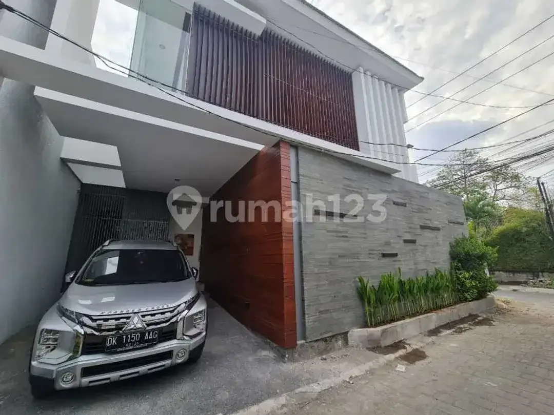 Modern 3 Bedroom Villa For Rent In Umalas - Image 1 of 10