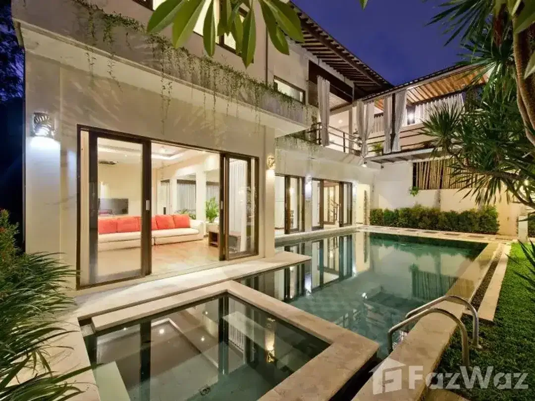 5 Bedroom Villa for sale in Denpasar Selata, Bali - Image 1 of 10