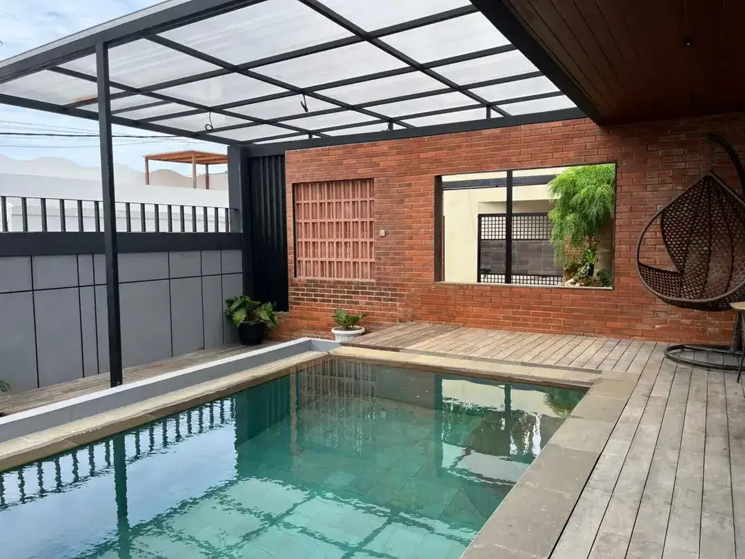 FOR SALE & LEASEHOLD | VILLA MODERN MINIMALIST – INDUSTRIAL TROPICAL Cocok untuk hunian pribadi maupun investasi villa sewa harian dengan potensi ROI - Image 3 of 10