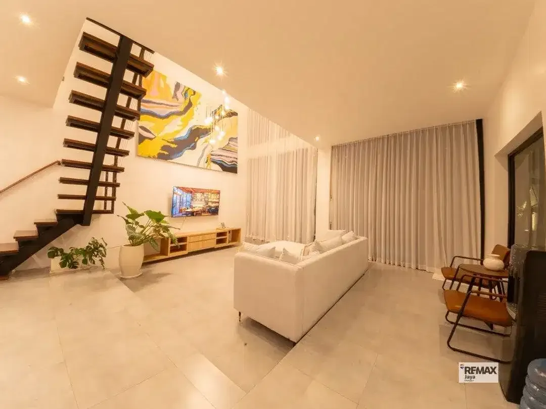 Peaceful 2-Bedroom Villa For Rent In Prime Canggu - Image 10 of 10