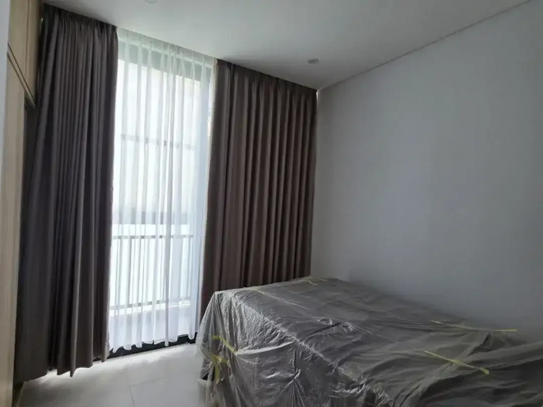 DI JUAL VILLA AREA NUSA DUA BALI DEKAT PINTU TOLL FULL FURNISH - Image 3 of 10