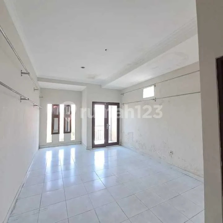 Hot List Di Jual 3 Ruko Lokasi Sesetan Sanur Denpasar Selatan - Image 2 of 4
