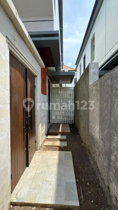 3Br House In Sanur With Walking Distance Beach Access - Image 4 of 4