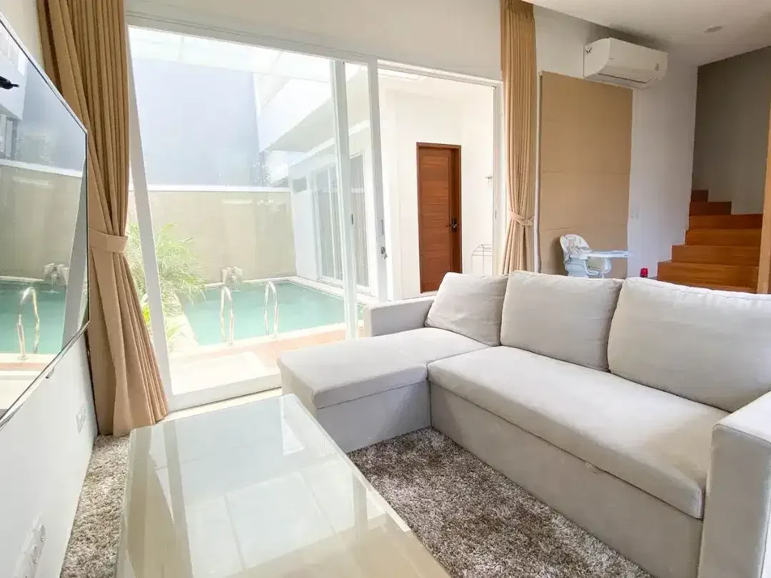 Villa for Sale Luxurious Private Pool Freehold 3 Bedrooms In Ungasan Bali - Image 2 of 10