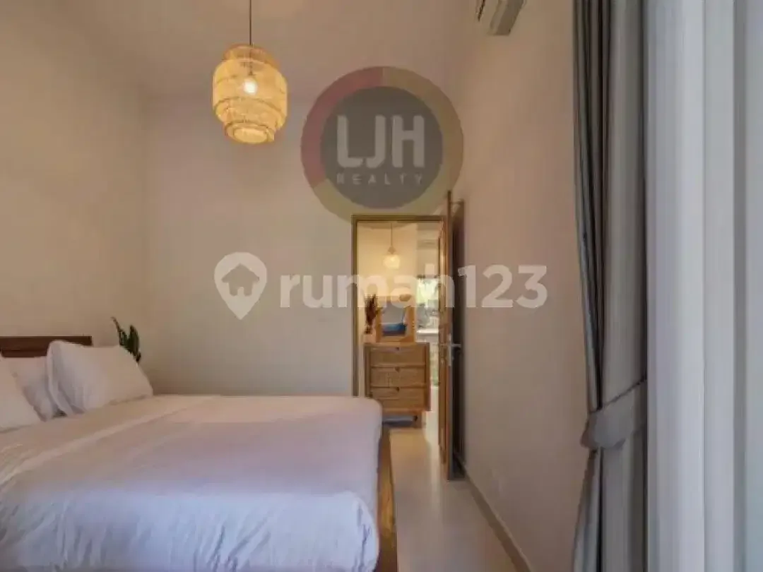 For Sale Villa Kerobokan Bali Fully furnsihed With Swimming Pool - Image 4 of 6