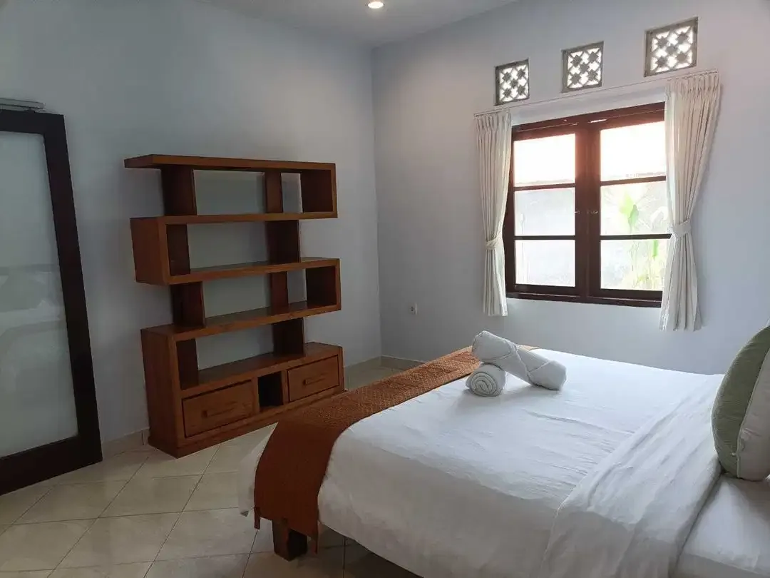 For rent villa at Jl Tegal Cupek area, close to Umalas, Kerobokan - Image 8 of 10