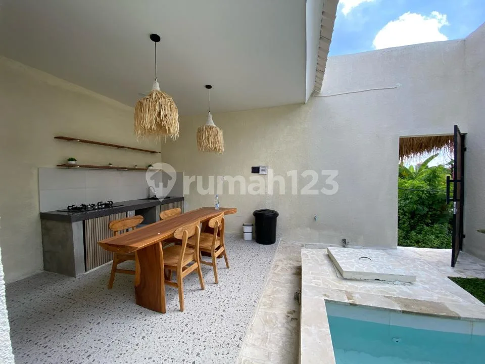 Villa Baru Dengan Gaya Santorini Di Ubud Gianyar Bali - Image 2 of 4