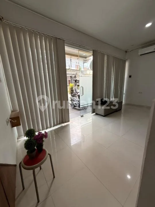 Dijual Ruko Bangunan 2 Lantai Cocok Jadi Kantor / Hunian Rumah - Image 4 of 4