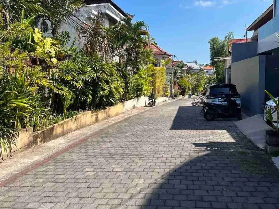 Kavling Strategis Kerobokan Utara Dekat Canggu 200m² - Image 6 of 10