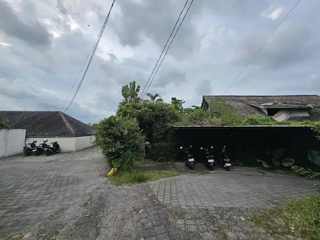 BUTUH UANG CEPAT!!!

Tanah Komersil deket Canggu Bali Los sungai & View Sawah Bonus villa Mangkrak - Image 3 of 4