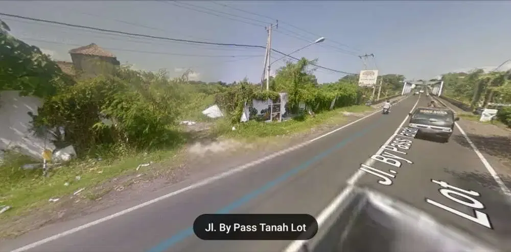 TANAH LUAS DEKAT PANTAI DENGAN HARGA MURAH TABANAN - Image 1 of 4
