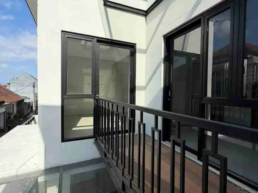 Jual Rumah 2lt Unfurnished Lokasi Dekat Renon Jl Letda Reta Renon area Premium di denpasar - Image 4 of 10
