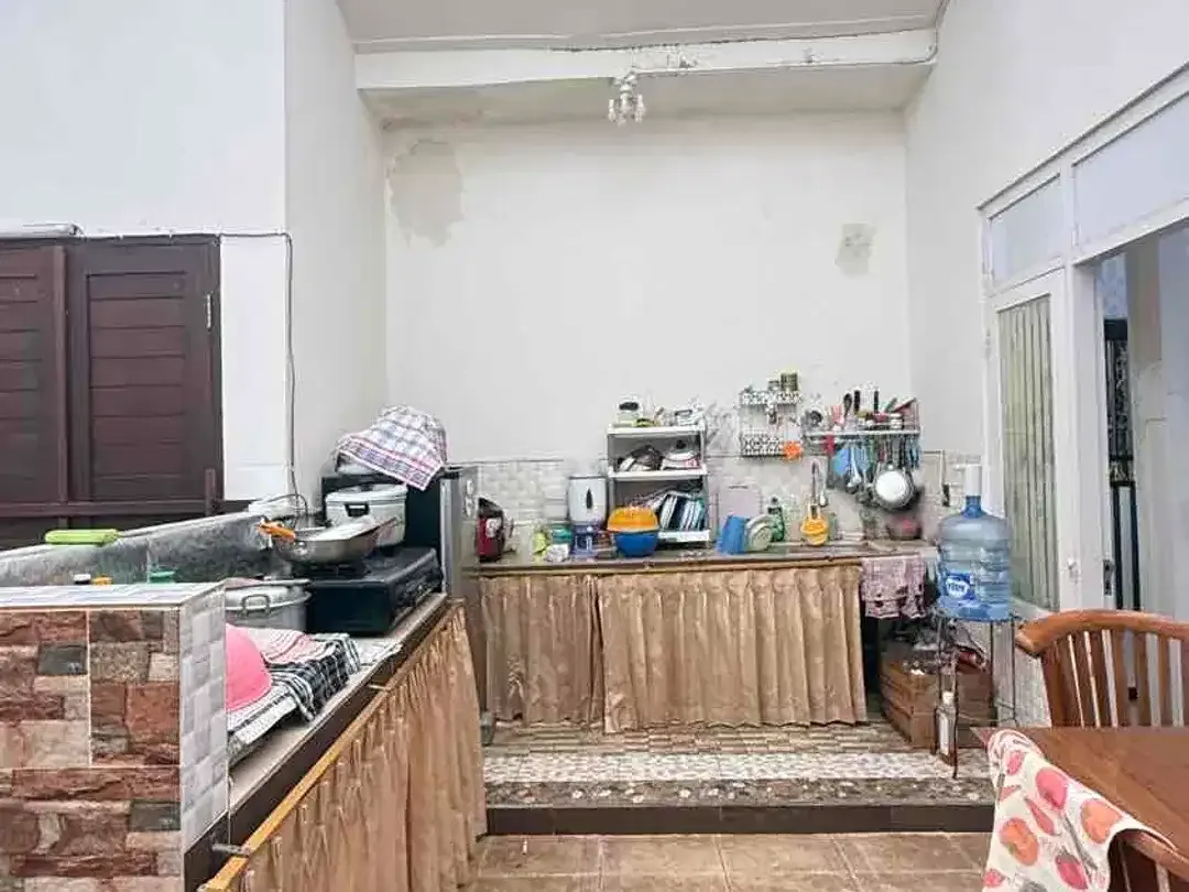 DIJUAL RUMAH MEWAH FULL FURNISHED – PERUM NUANSA UDAYANA, JIMBARAN, BALI - Image 5 of 10