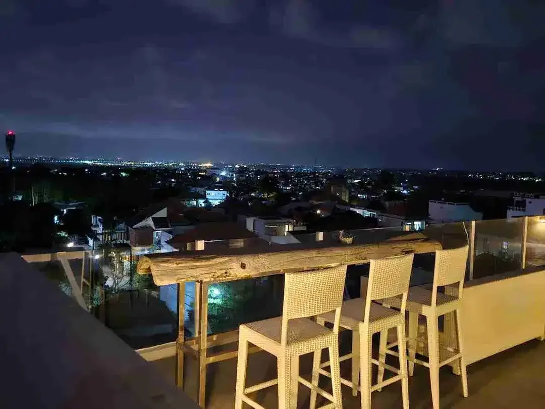 Minimalist Villa 3 Lantai View Tol Laut Taman Griya Jimbaran Bali - Image 6 of 10