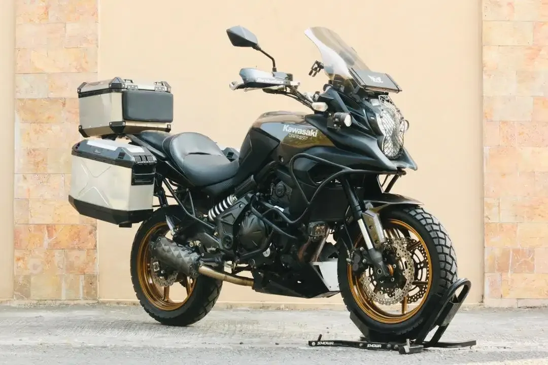 Kawasaki versys 650 ABS like new mesin sehat unit siap turing jauh - Image 2 of 4