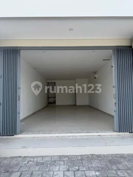 Ruko Baru 2 Lantai di Kebo Iwa Utara Harga Murah Area Komersial SHM - Image 3 of 4