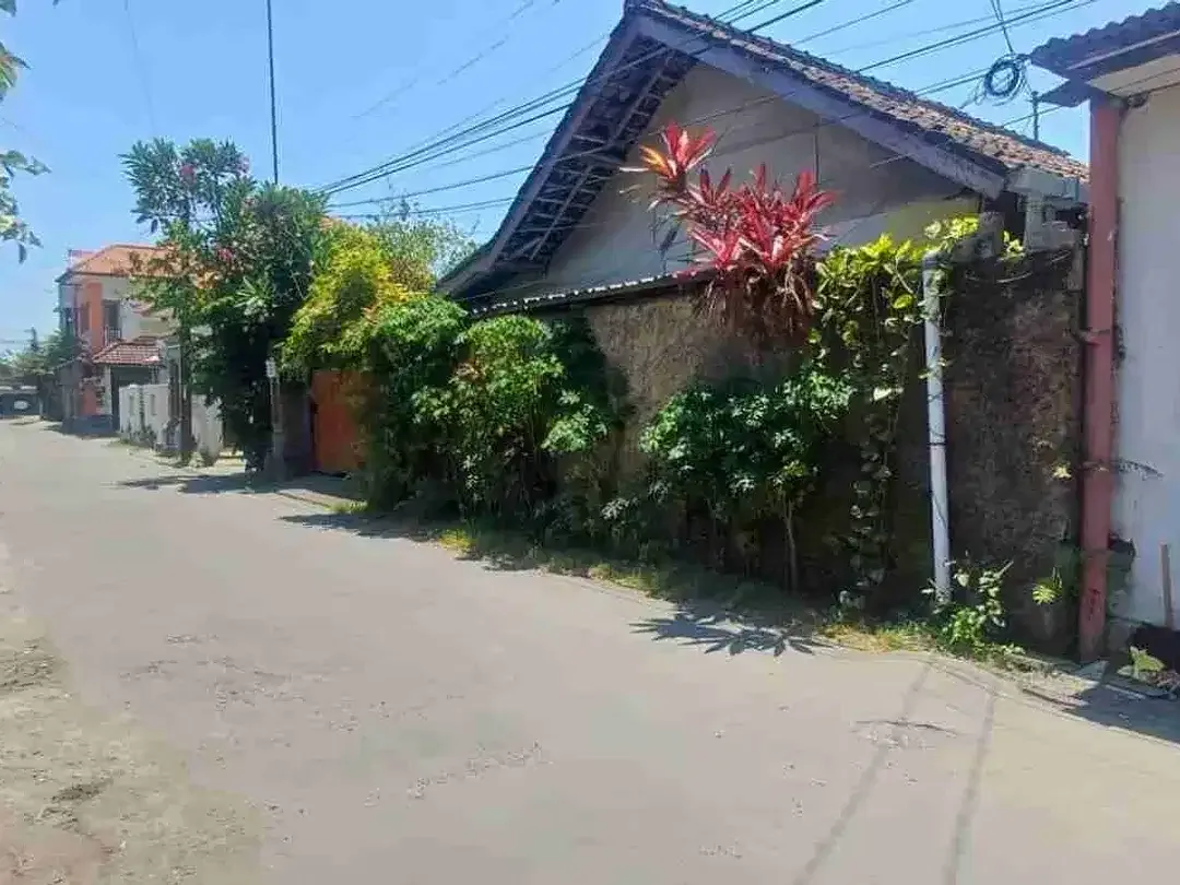 Jual Tanah Di Sesetan Dekat Sekolah Harapan Denpasar Selatan Luas 205m/2.05are Zona Kuning - Image 1 of 4