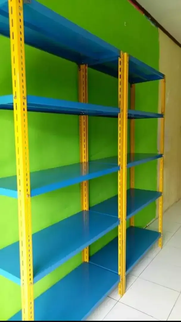 Agen rak besi siku lobang - Image 1 of 2