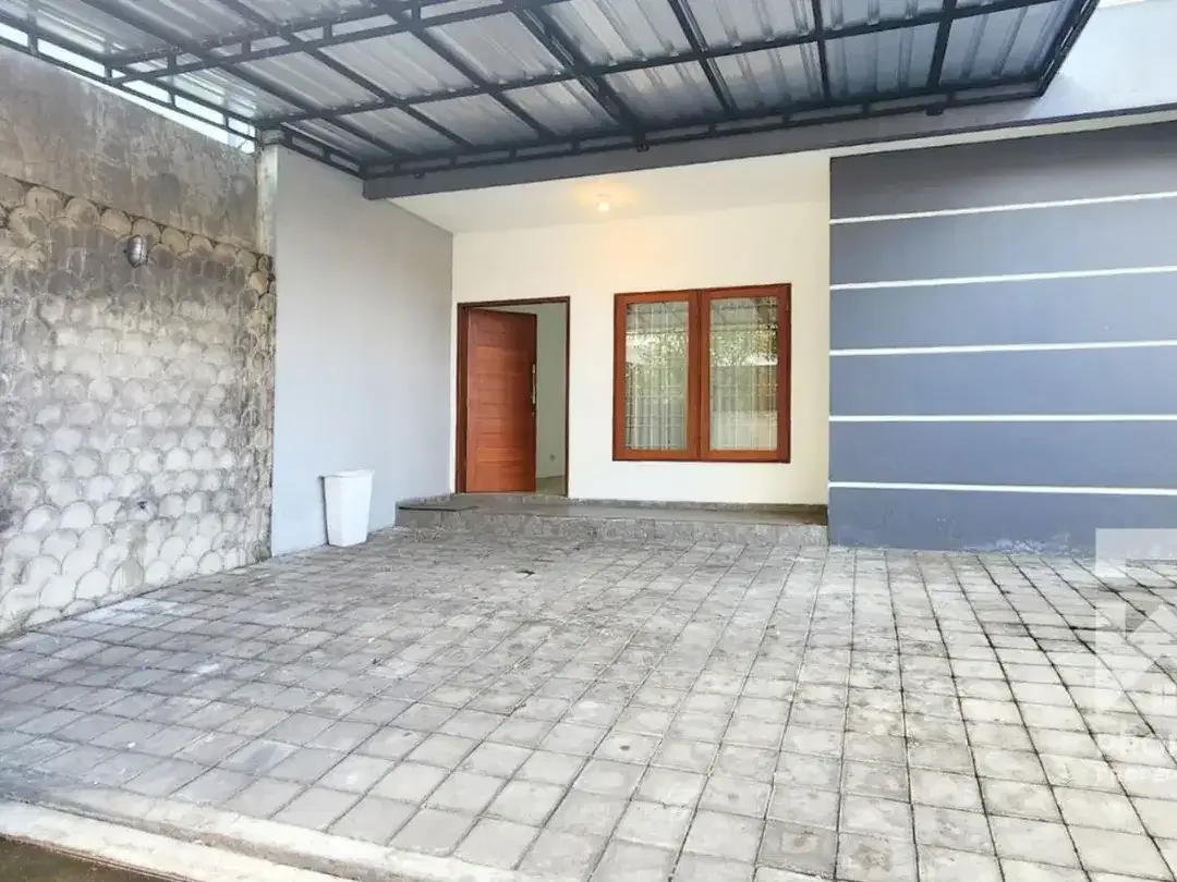 3 Bedroom House in Denpasar Bali for Rent Yearly Long Term - Image 5 of 10