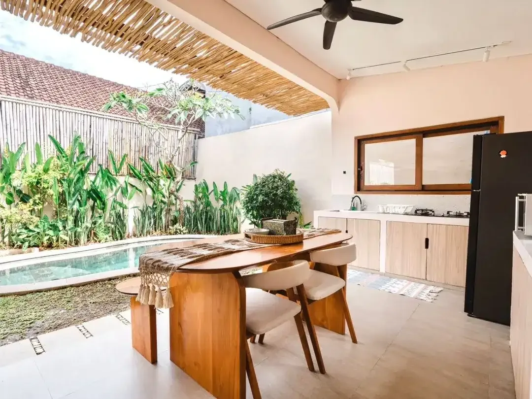 Fully Furnished Villa for Rent Near Canggu Peaceful Area with No Floods and No Nearby Construction - Image 5 of 10