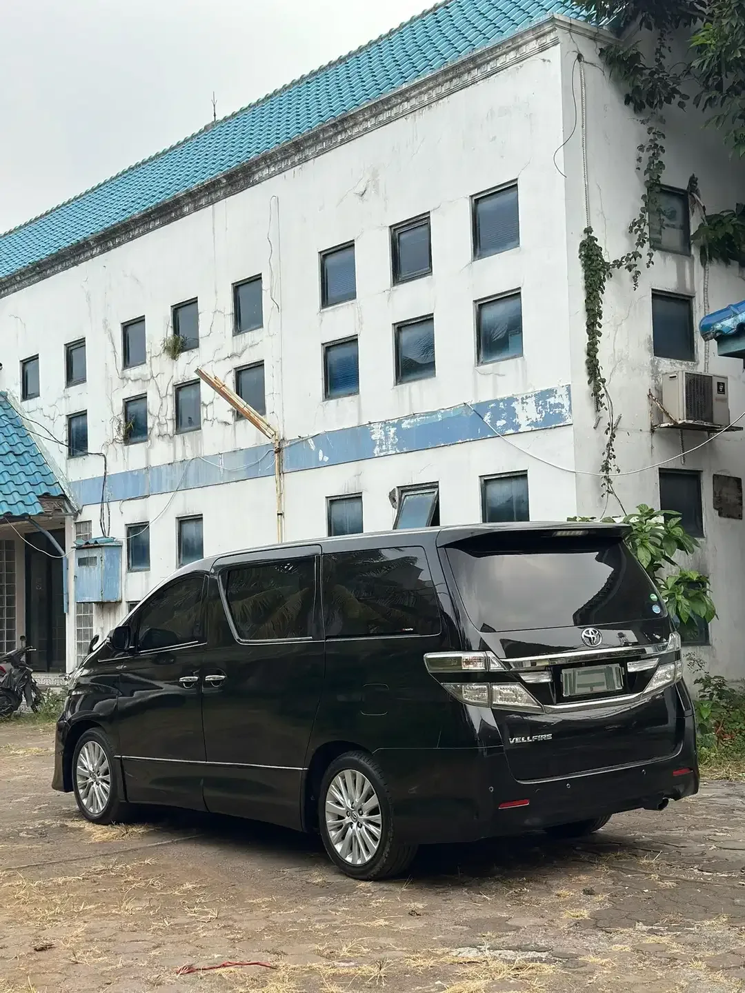 TOYOTA VELLFIRE ZG CBU 2013 (dp 15jt) - Image 5 of 10