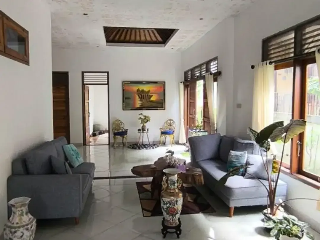 RUMAH PINGGIR JALAN UTAMA GOA GONG UNGASAN JIMBARAN BADUNG, BALI - Image 5 of 10
