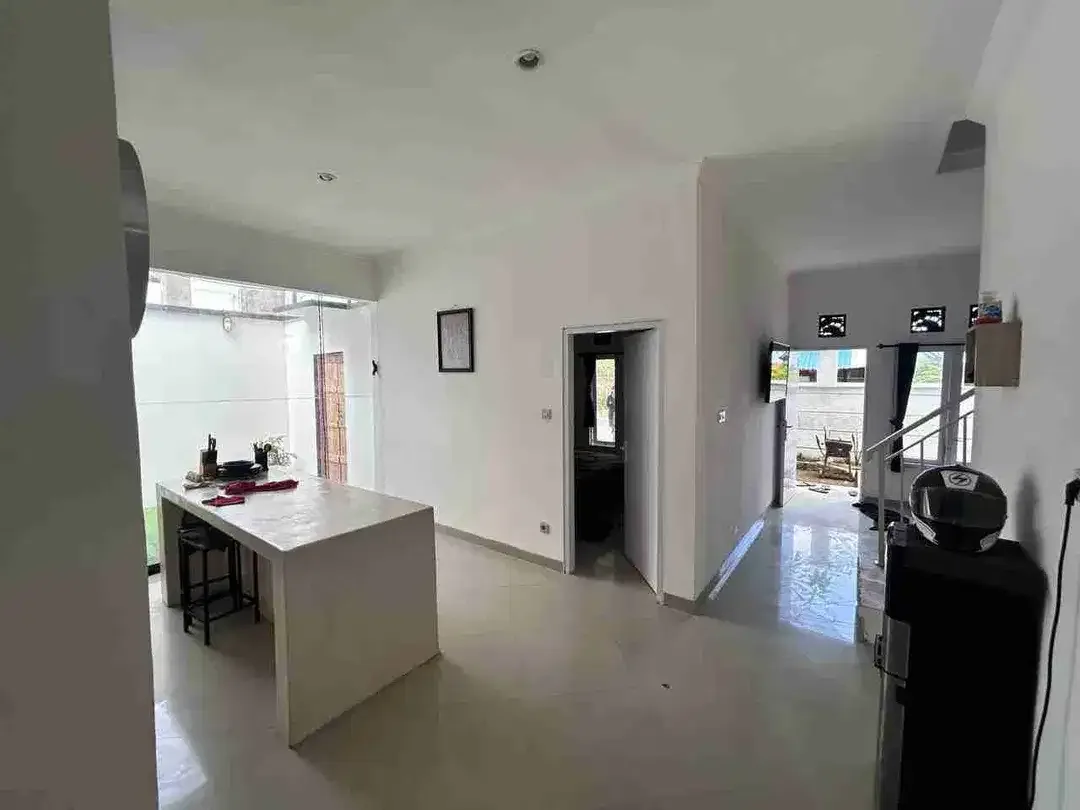 Rumah Cantik Ungasan Dekat GWK dan Pantai Melasti - Image 4 of 10