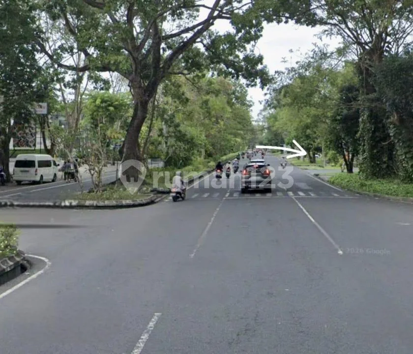 Dijual Ruko 3 Lokasi Strategis di Moh Yamin Renon Bali - Image 3 of 4
