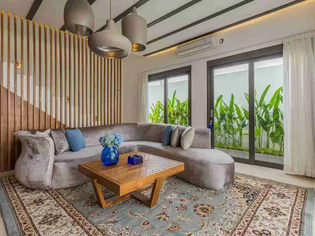 Stunning brand new villa umalas very nice and strategic location all included monthly yearly great for investment - Image 1 of 10