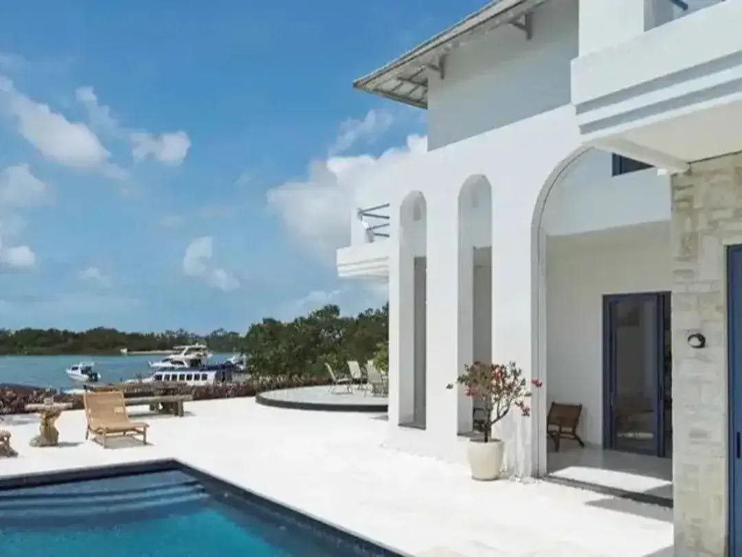 LUXURY VILLA VIEW BEACH FRONT DI TANJUNG BENOA NUSA DUA BALI - Image 3 of 10