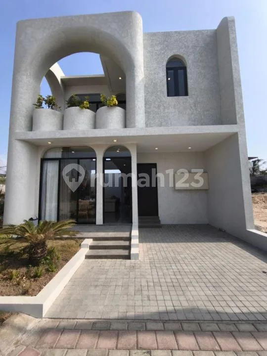 Villa Mewah 2,5M di Jimbaran Dalam Kawasan Lingkar Selatan - Image 1 of 4