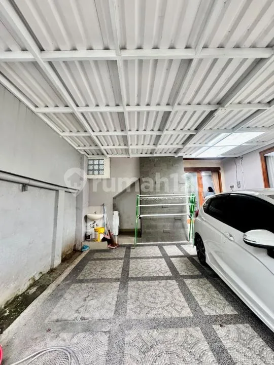 Disewakan Rumah Strategis Jl. Trijata, Denpasar Utara - Image 2 of 4