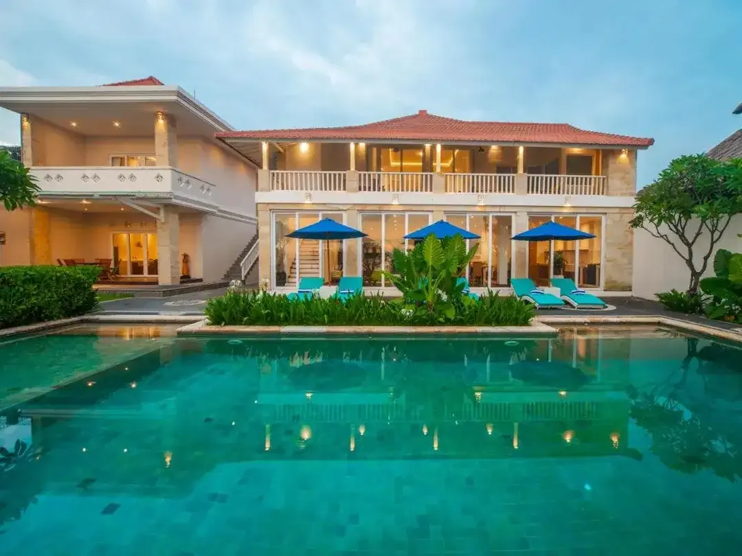 Beachfront 4 Bedroom Villa with Ocean View in Ketewel Bali for Sale Leasehold - Image 1 of 10