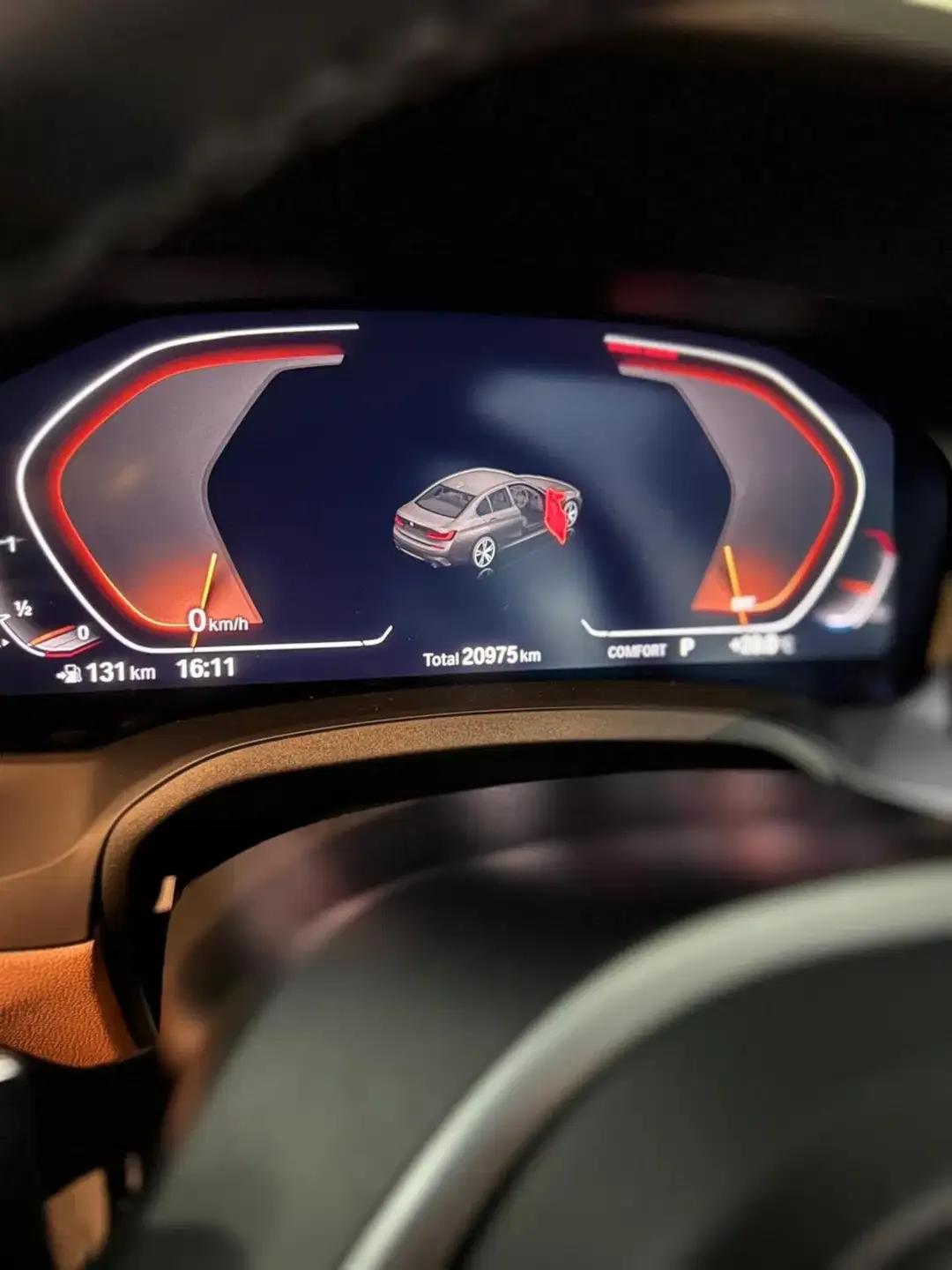 BMW 330i MSport 2022 Low KM - Image 5 of 10