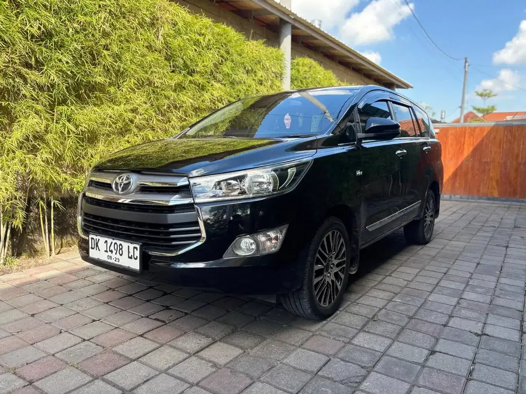 [ ISTIMEWA ] Toyota Kijang Innova 2.0 G MT 2019 Hitam - Image 3 of 10