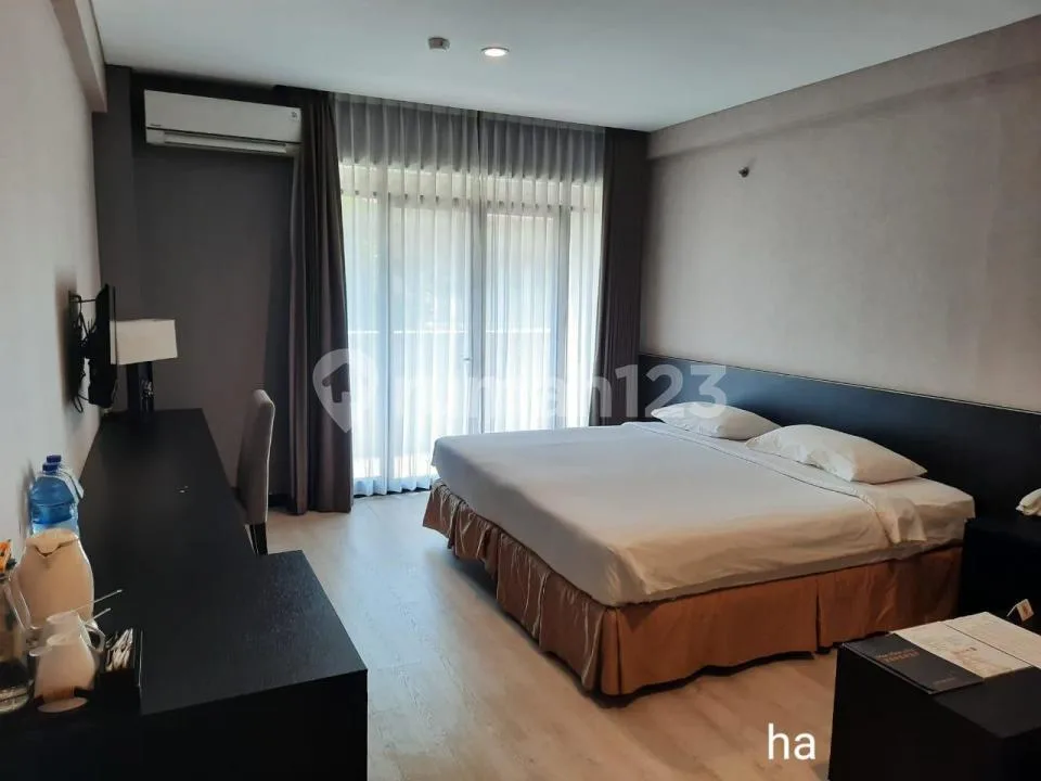 Dijual Apartemen 3 Lantai Grand Kuta Lokasi Dewi Sri - Image 1 of 3