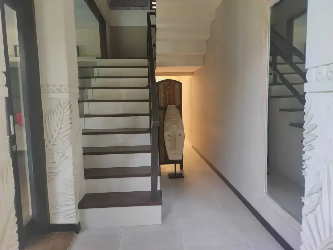 Dijual Villa Dekat Pantai Mertasari Sanur - Image 9 of 10