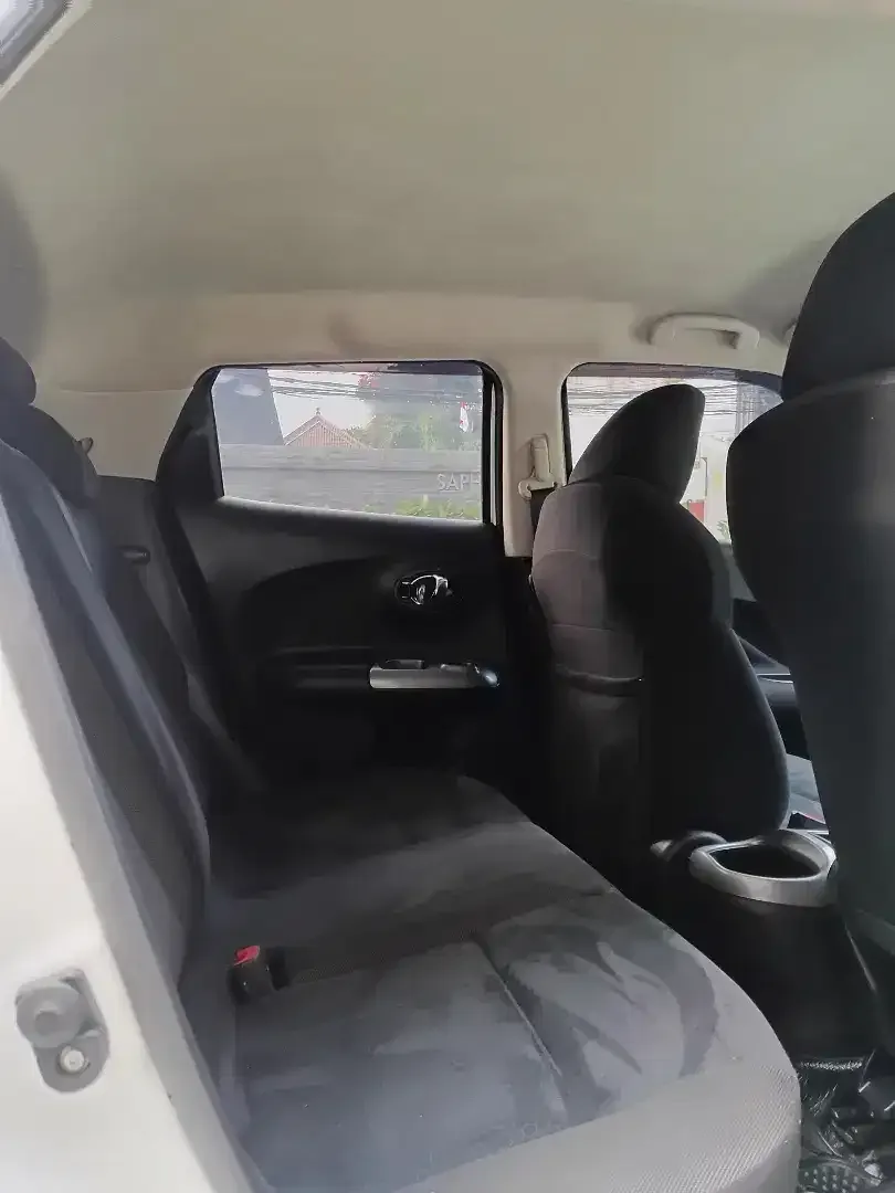 JUKE REVOLT MATIC BLACK INTERIOR PLAT BALI LOW KM ISTIMEWA - Image 9 of 10