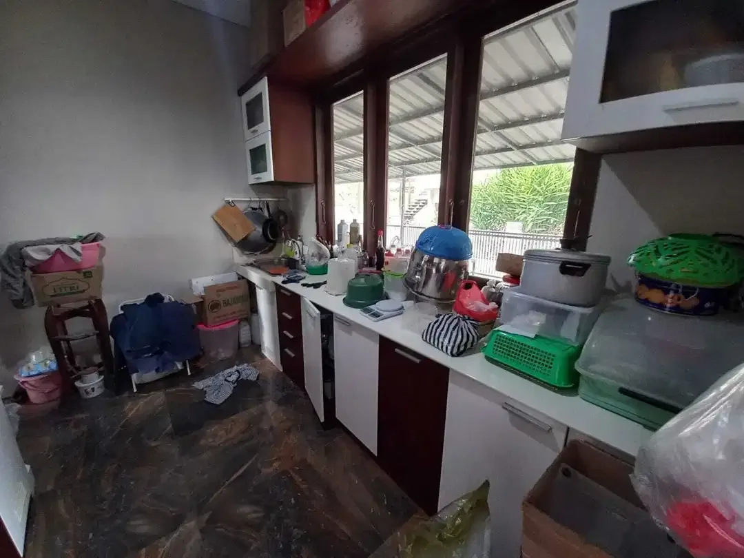 JUAL RUMAH MODERN SIAP HUNI SAMPING CITRALAND GATSU - Image 3 of 9
