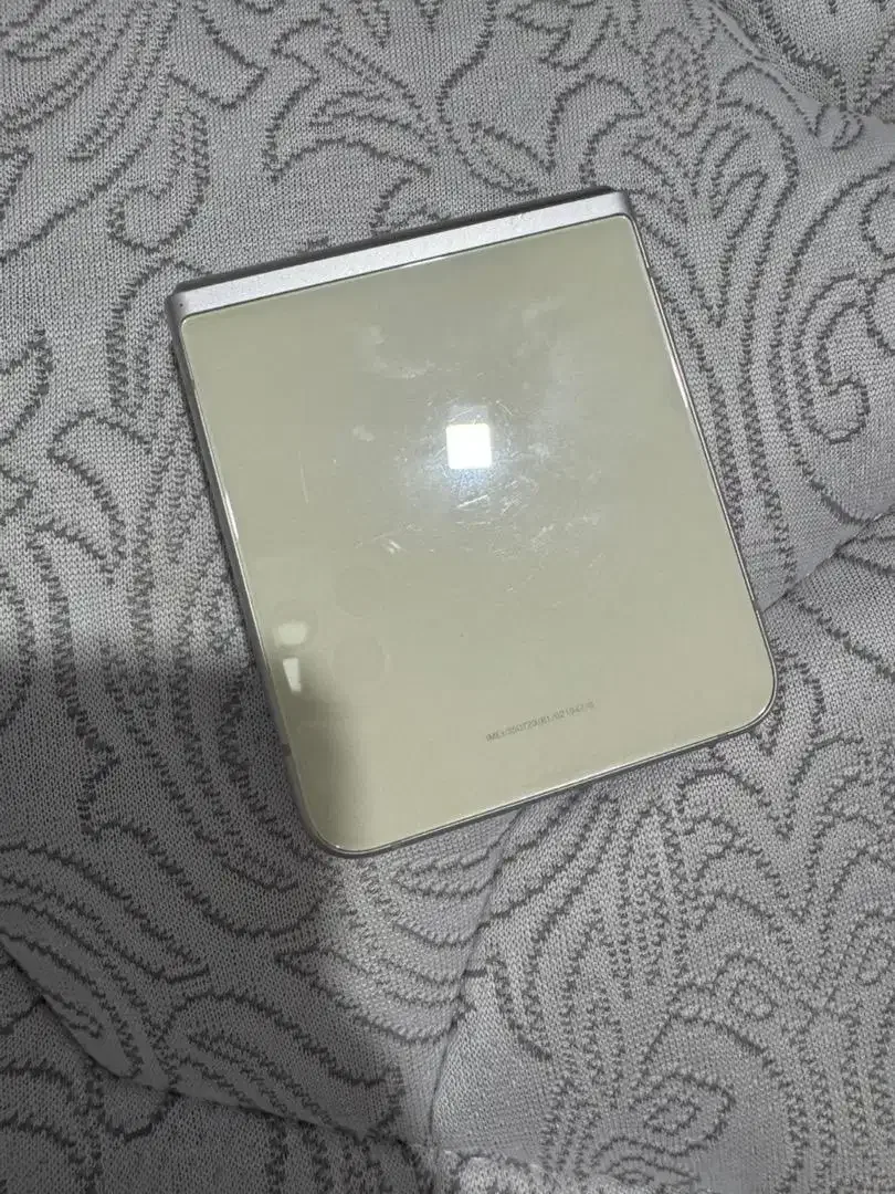 Samsung Flip 3 Ram 8/256 Sein Normal mulus fullset - Image 3 of 4